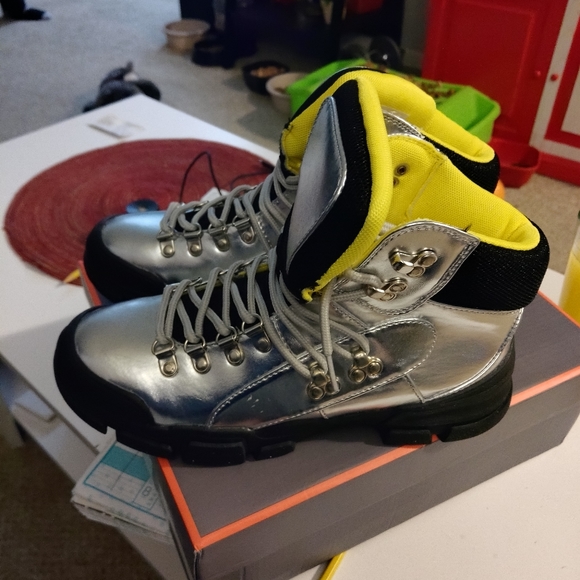 Fashion Nova Boots - Picture 3 of 6